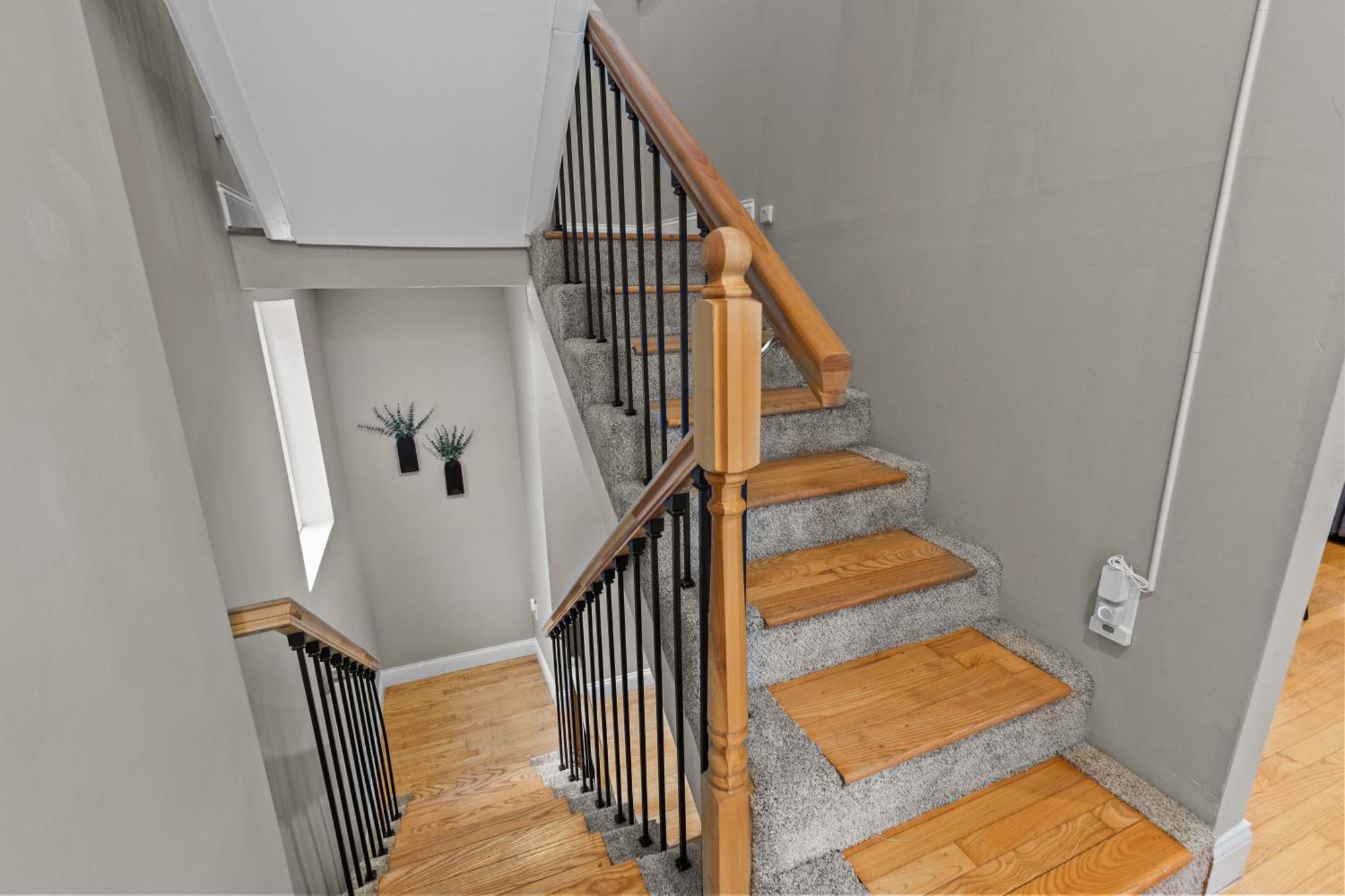 West End Whimsy | Jz Vacation Rentals Tower Grove Экстерьер фото